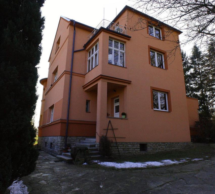 Česká Skalice Bungalovy A Ubytovani Ratiborice- Zlic חדר תמונה